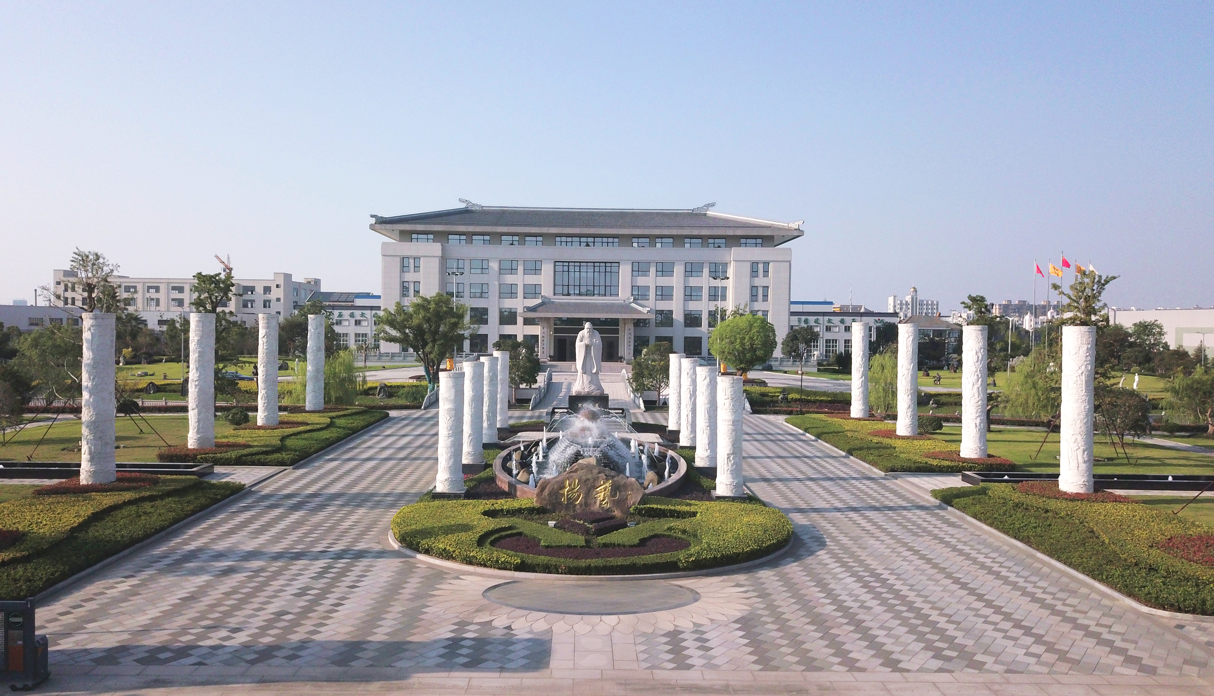 <b>官宣！我们开明抖音&视频号啦，Dou来关注吧~</b>