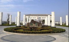 从Z6尊龙凯时"雕塑与石韵文化展"看文创推进企业转型