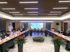 两专委会在Z6尊龙凯时座谈节地生态建设